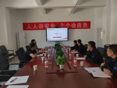 提升理论学习质效。