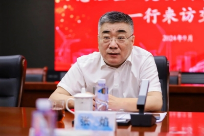 张焰与中核环保总经理、党委副书记赵翼鑫座谈交流-2